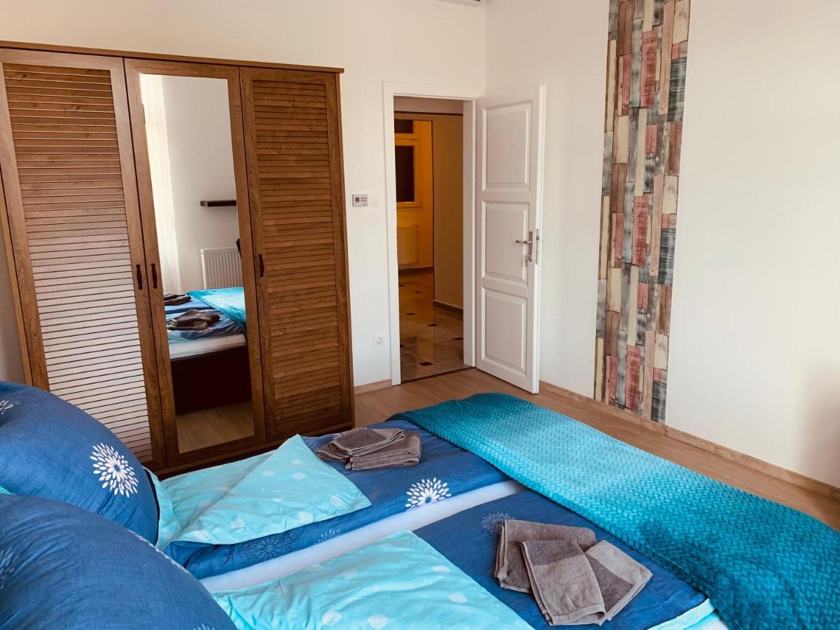 West Residence Budapest Luaran gambar