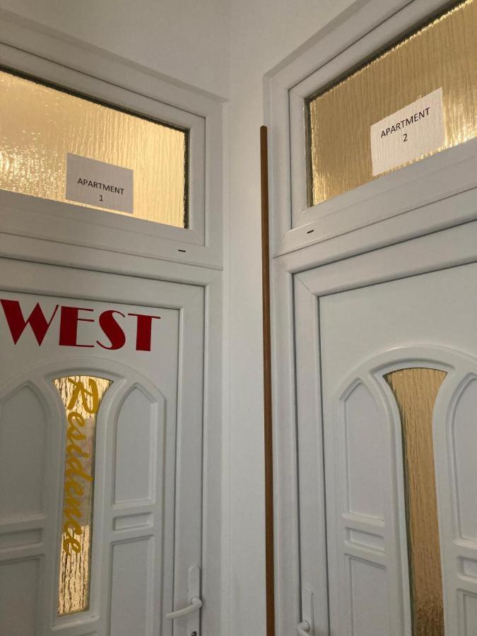 West Residence Budapest Luaran gambar